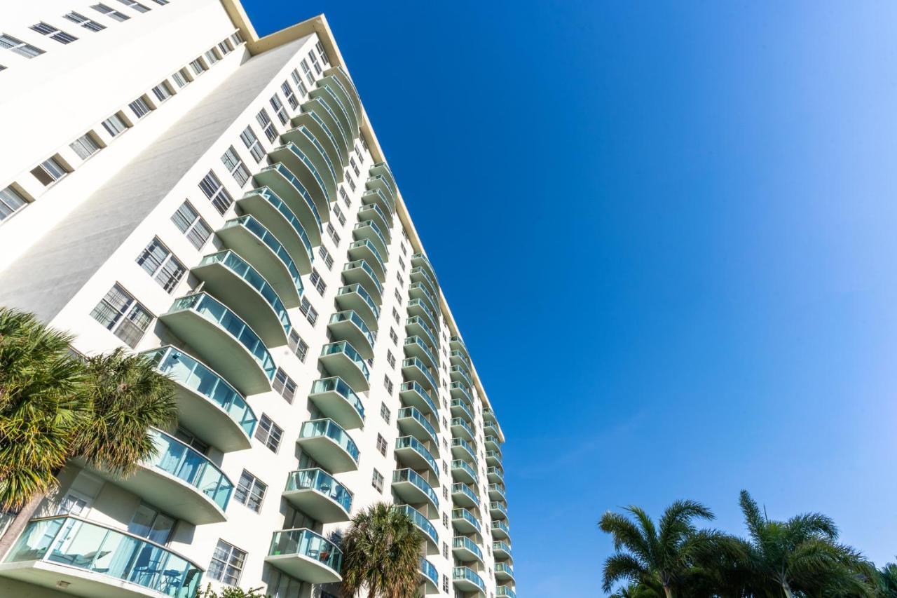 Sunny Isles Ocean Reserve Superb Condo Apartments Санни Айлес Экстерьер фото
